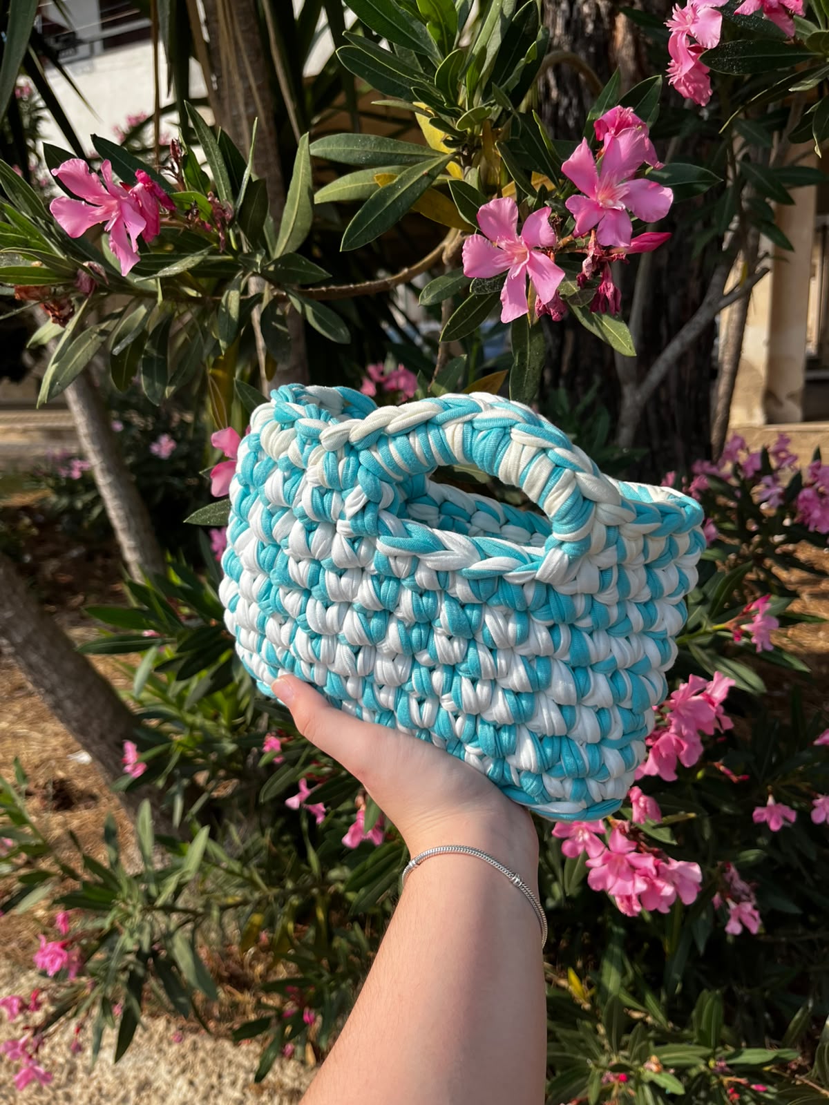 Hand bag piccola all'uncinetto personalizzabile
